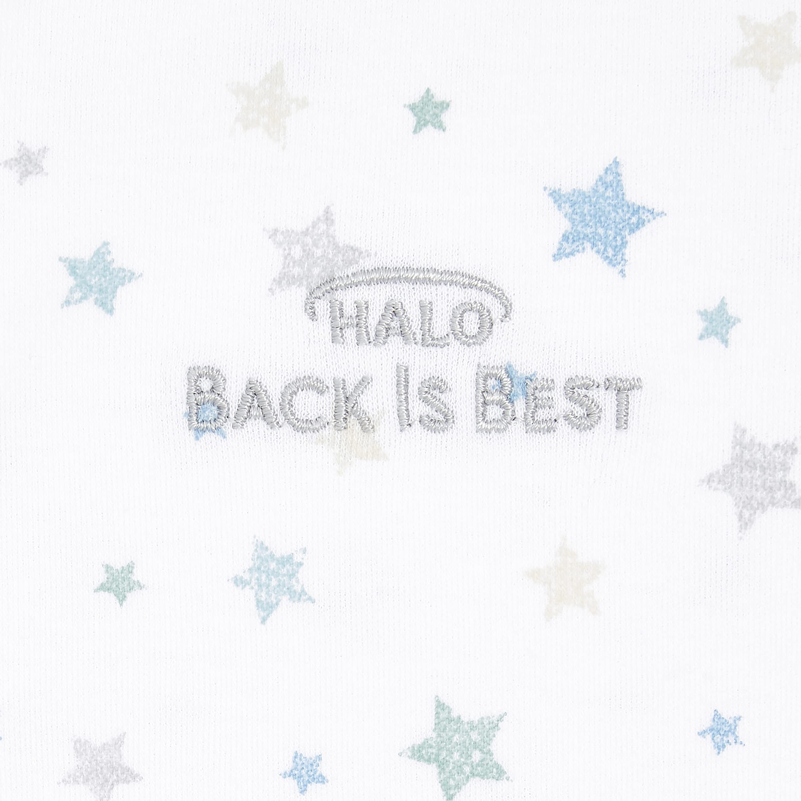 HALO SleepSack medium size fits babies aged 6 to 12 months.