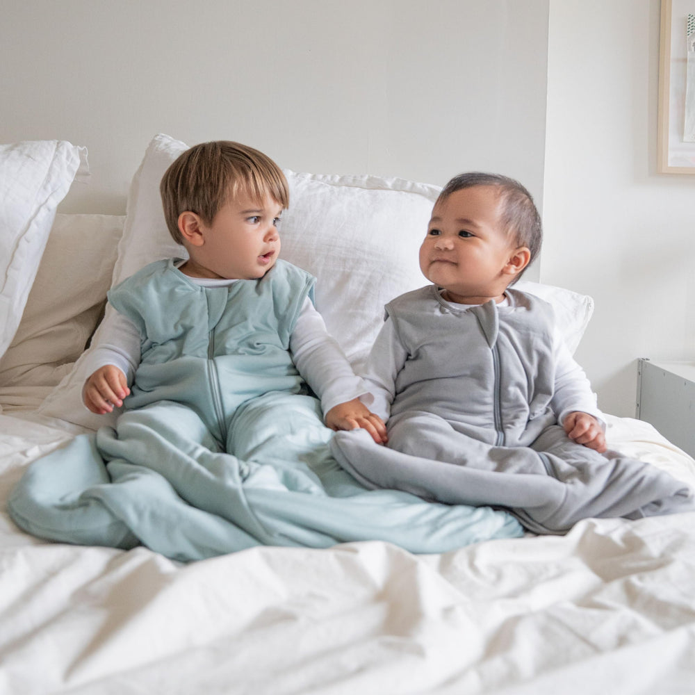 HALO Sleepsack Supersoft fits 6-12 months with secure wearable warmth.