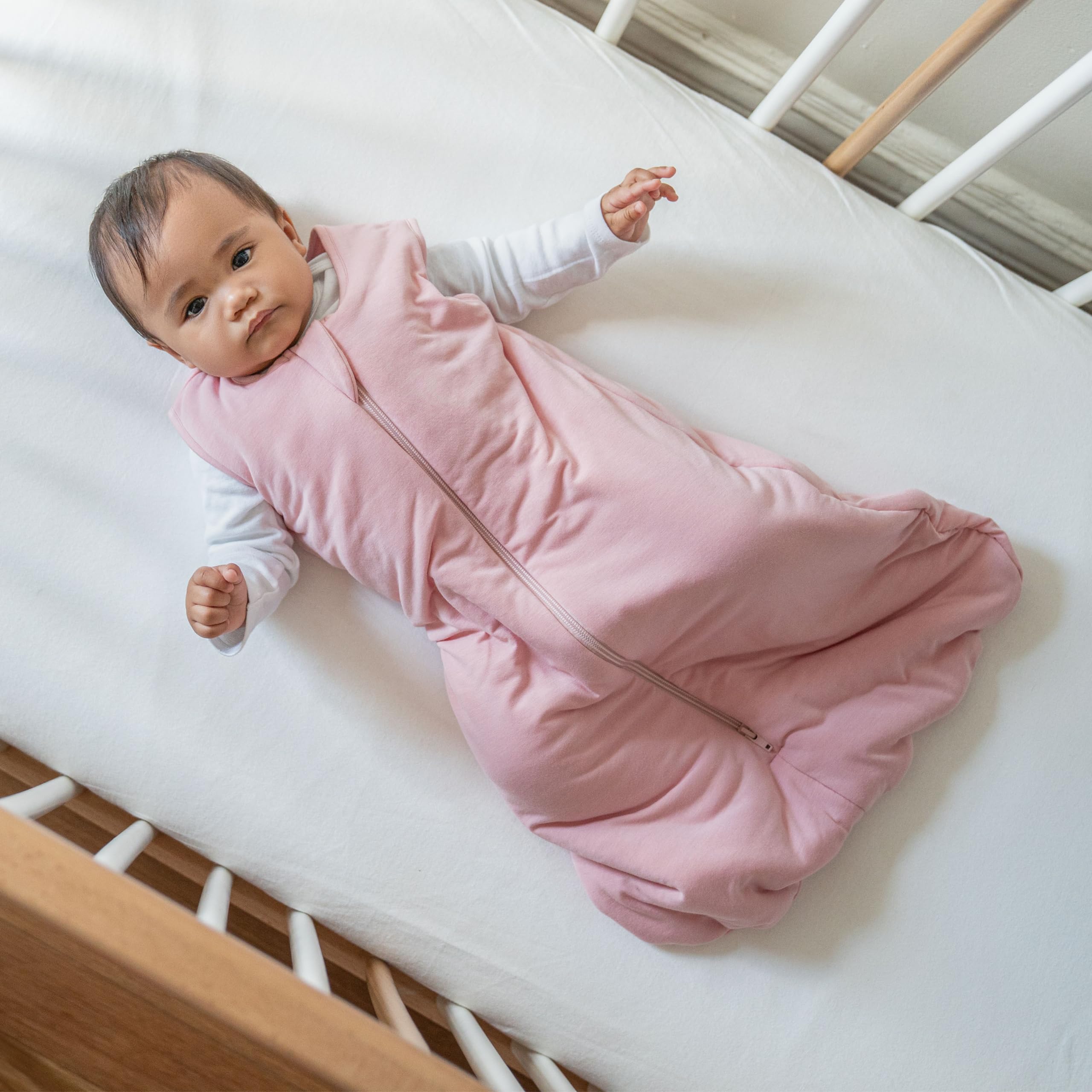 HALO Sleepsack Supersoft machine washable fabric for effortless care.