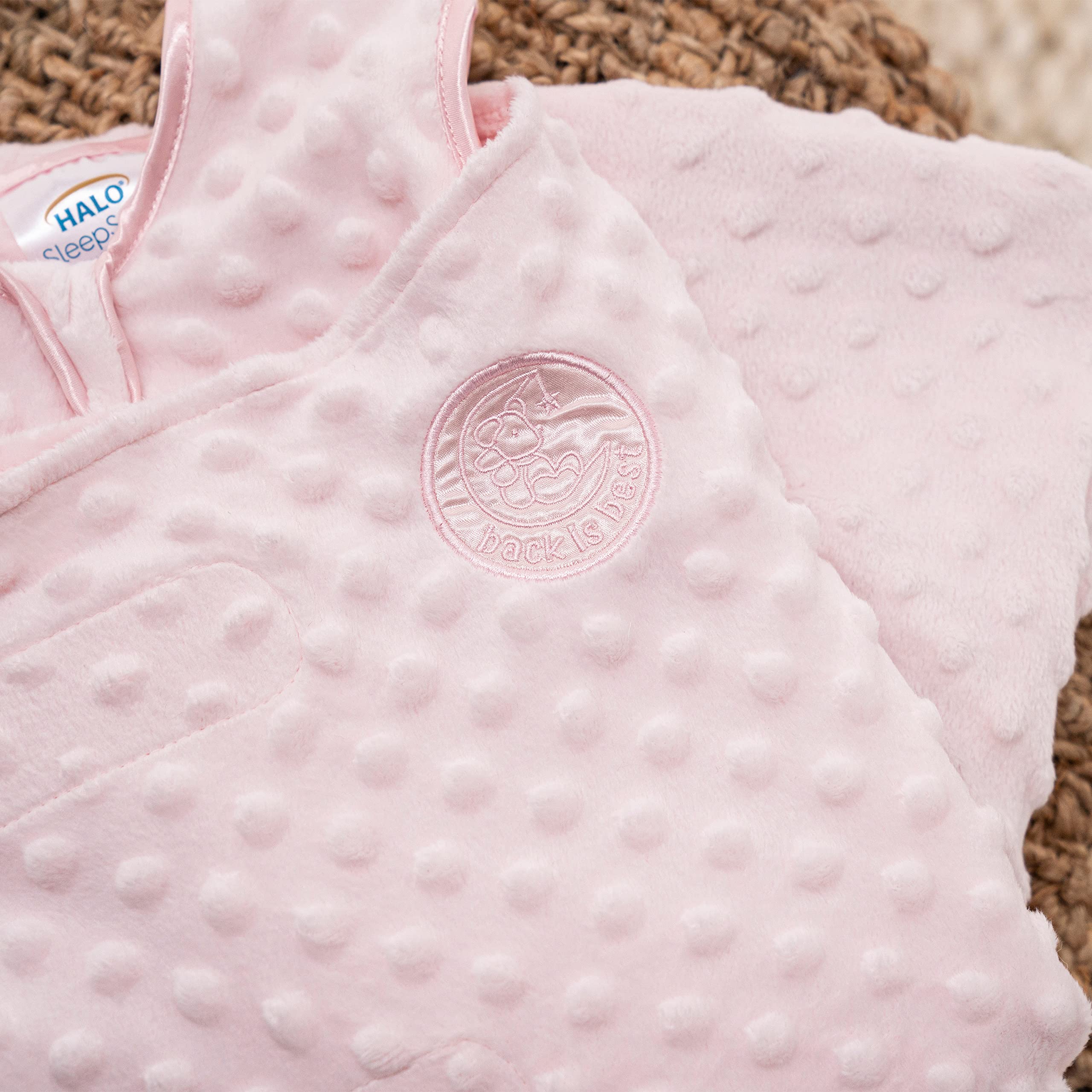 HALO Sleepsack Swaddle 3-way adjustable arms for versatile sleep styles.