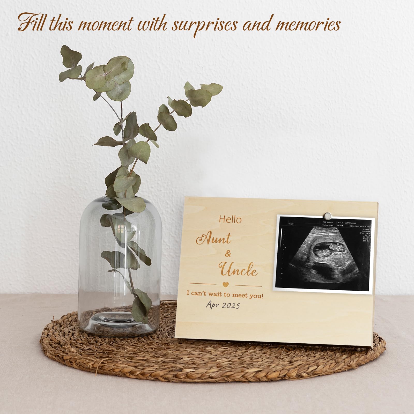 HAMUIERS Hello Aunt & Uncle card add a personal touch.