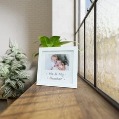 HAMUIERS wooden frame close-up; solid wood construction and clean detailing.