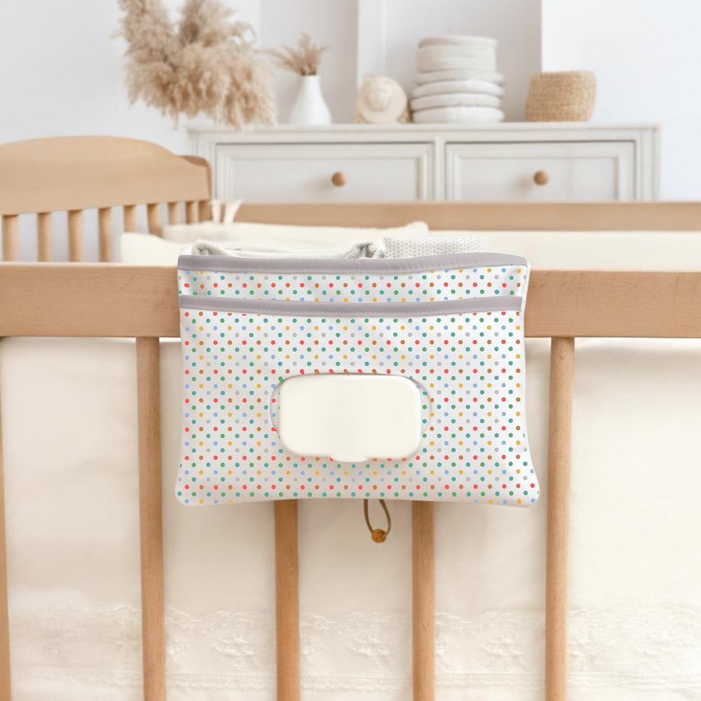 HAMUR HOME compact organization bag keeps baby essentials within easy reach during outings.