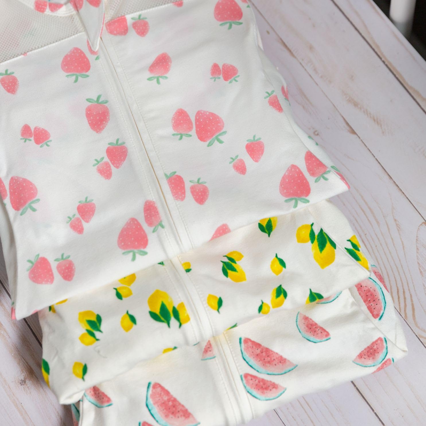 Happiest Baby Sleepea organic cotton fabric texture highlighting breathable, safe sleep