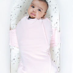 Happiest Baby SNOO Comforter Sack two-way side zipper access during late-night changes.