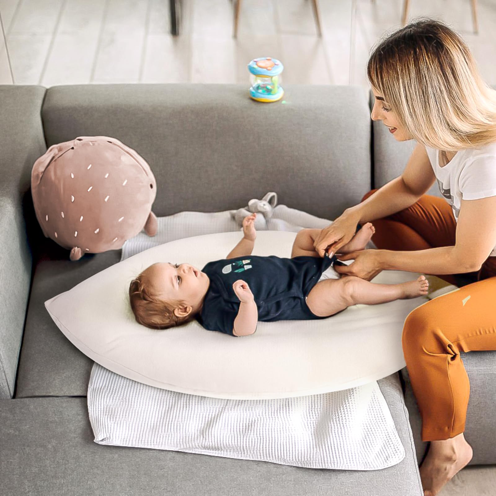 Happle Sunny lounger cover is machine washable for busy parents.