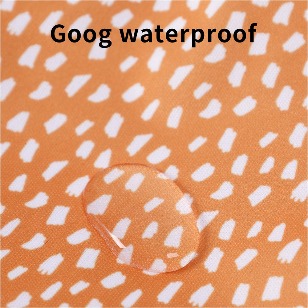 Happy Flute wet bag machine washable for easy cleanup.