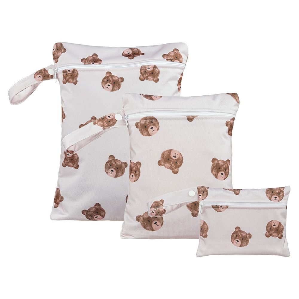 Happy Flute HF01 three-size wet bags open for easy sorting on the go.