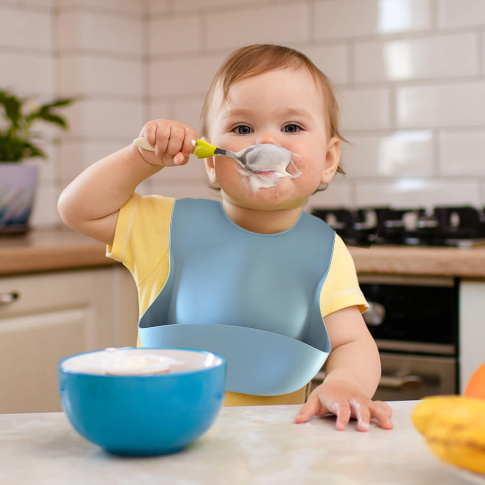 Happy Snails adjustable neck bib with six points fits growing babies comfortably