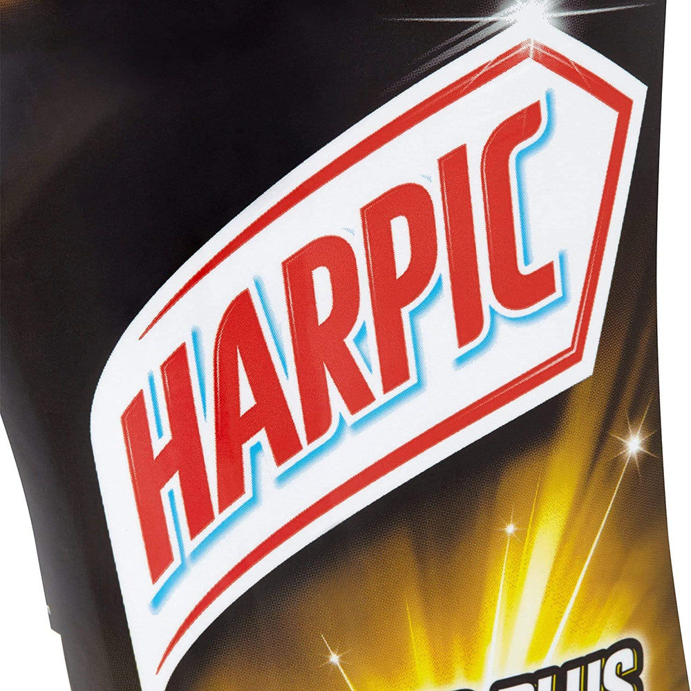 Harpic Power Plus spray nozzle showing easy application