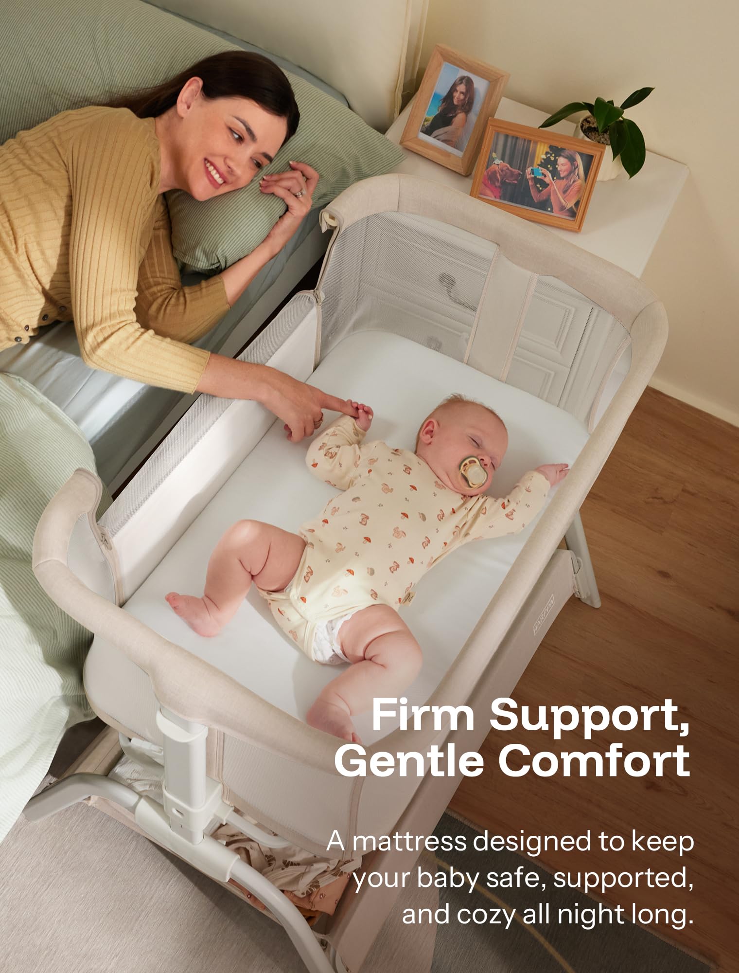 HARPPA Cuddly Bassinet waterproof mattress focus ensures a cozy, dry sleep surface.