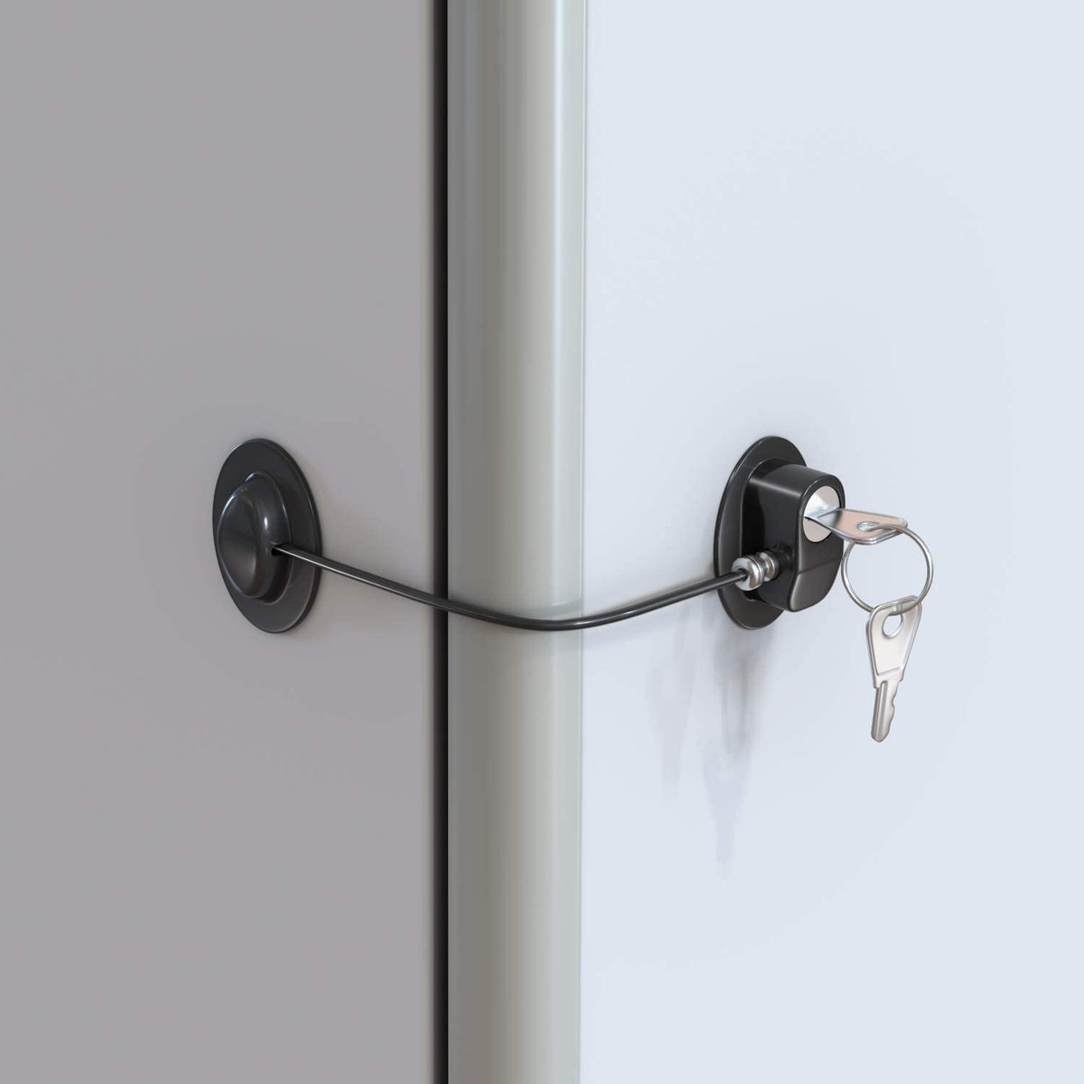 HAVENHAUSE child safety lock on fridge keeps food secure and kids safe.