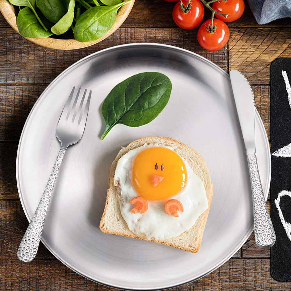 HaWare serving-size plate ideal for fruit, snacks, or cookies.