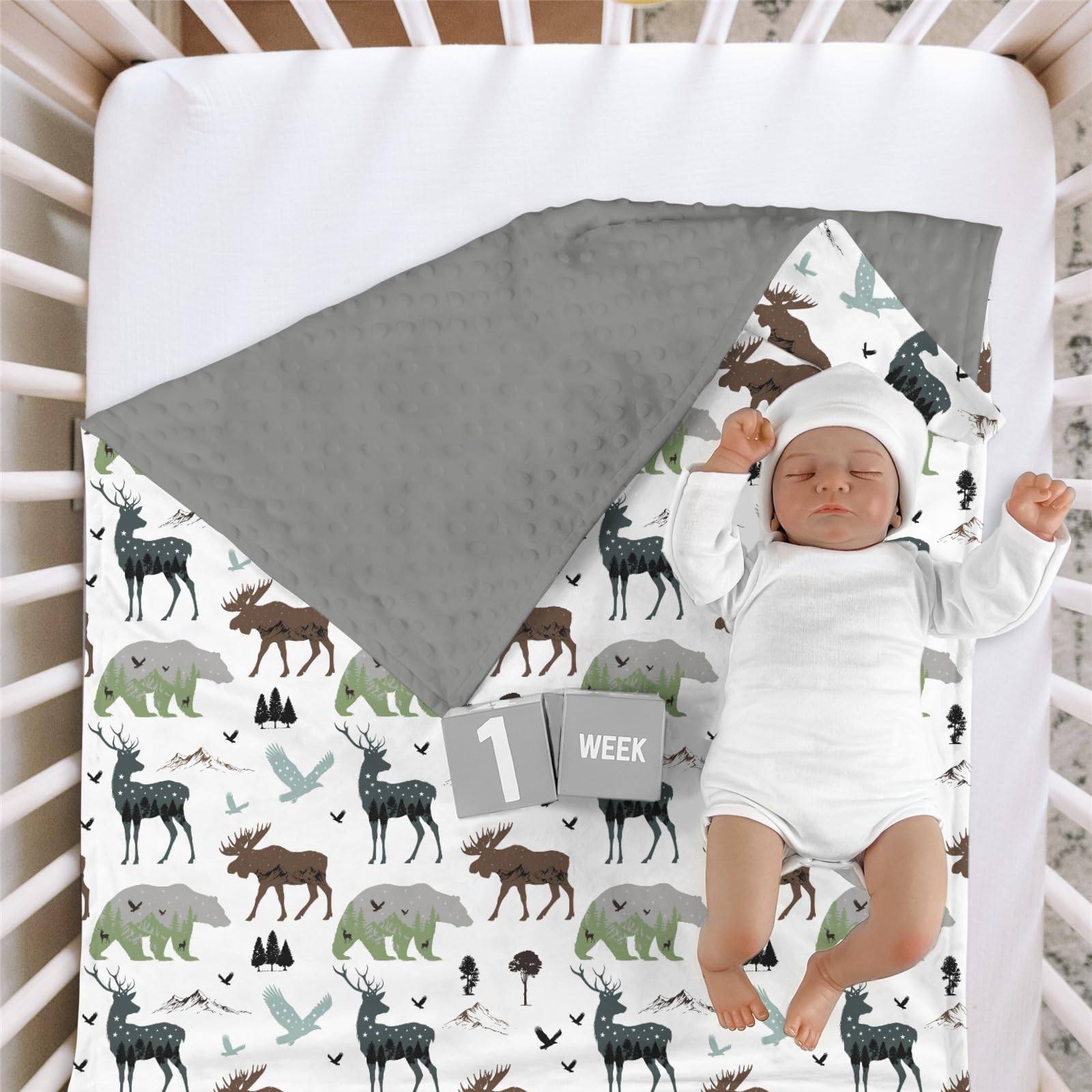 HawSkgFub double-layer swaddle blanket supports year-round warmth and breathability.