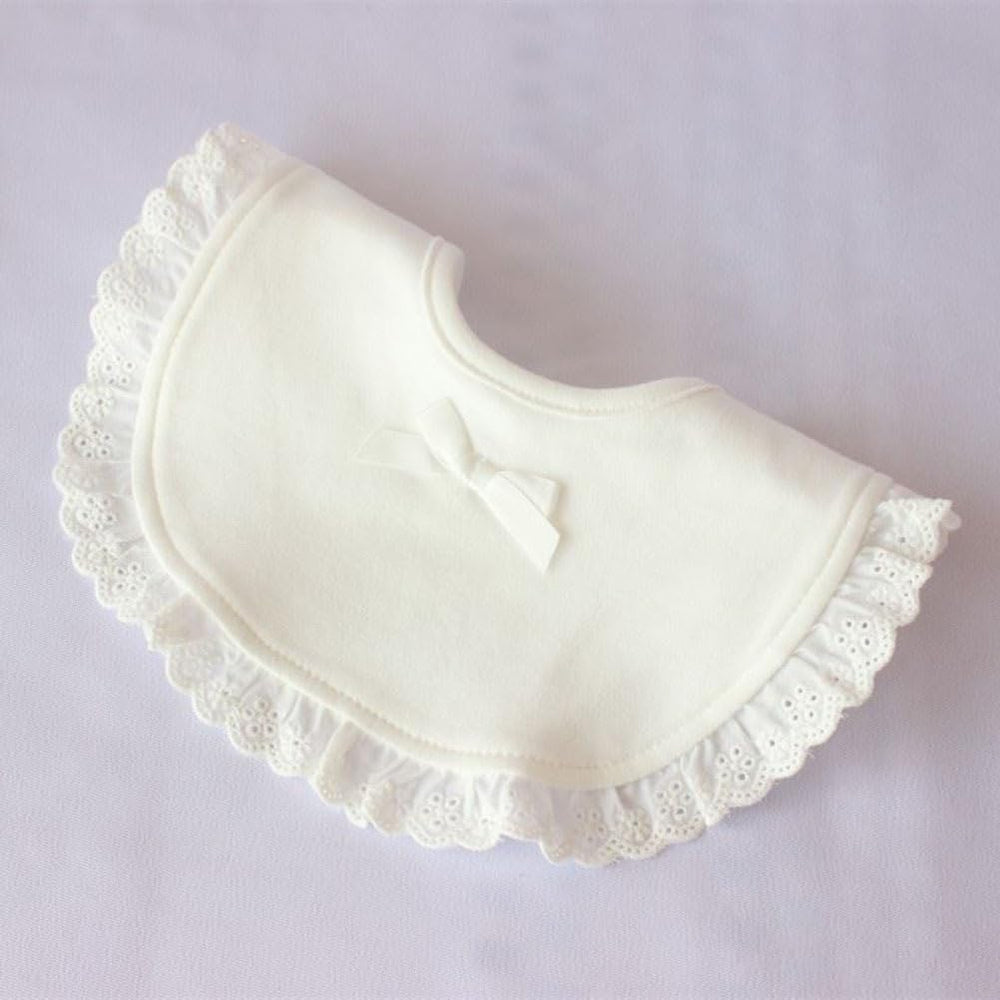 Healifty stylish bib complements both casual and dressy baby outfits.