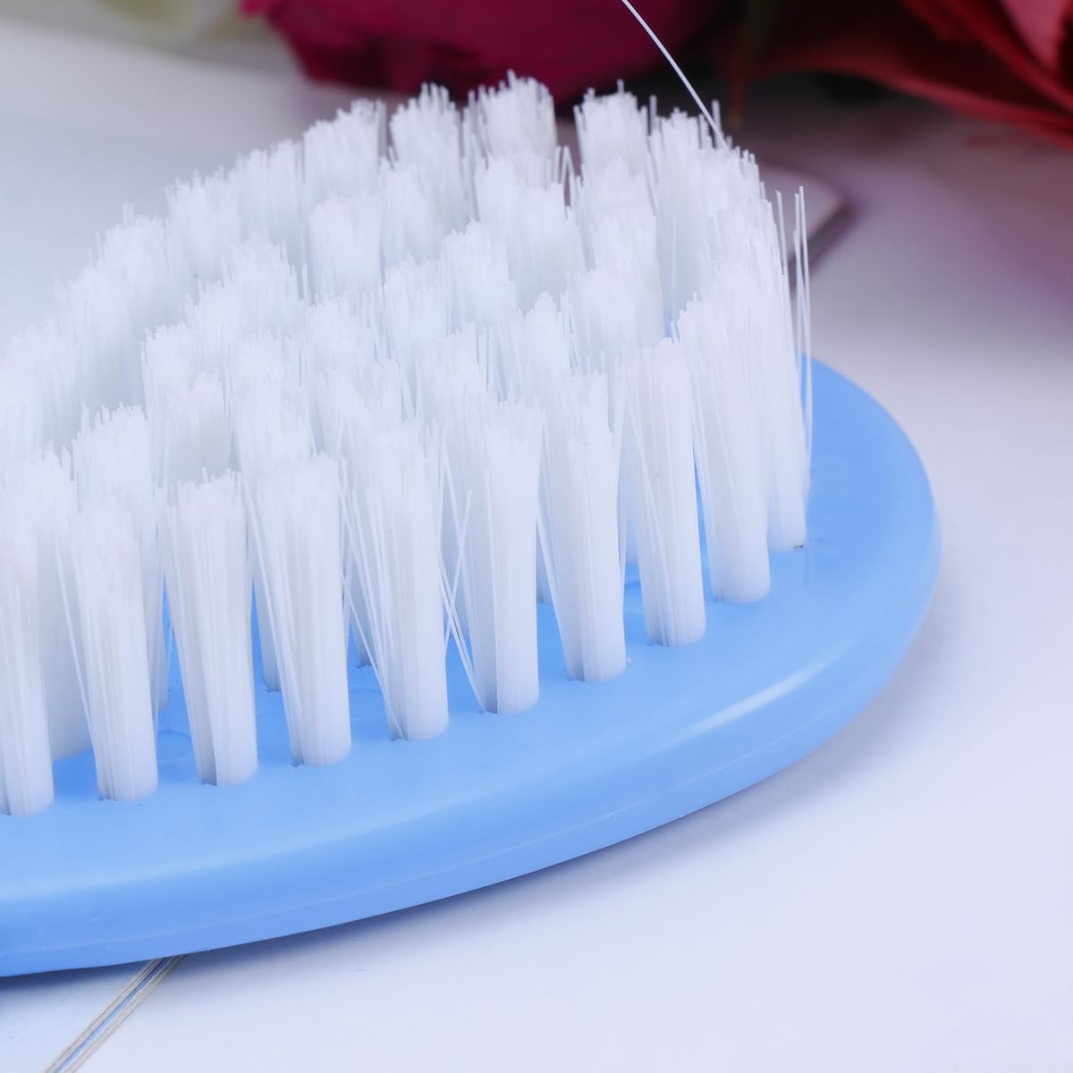HEALLILY blue care kit adds cheerful grooming moments.