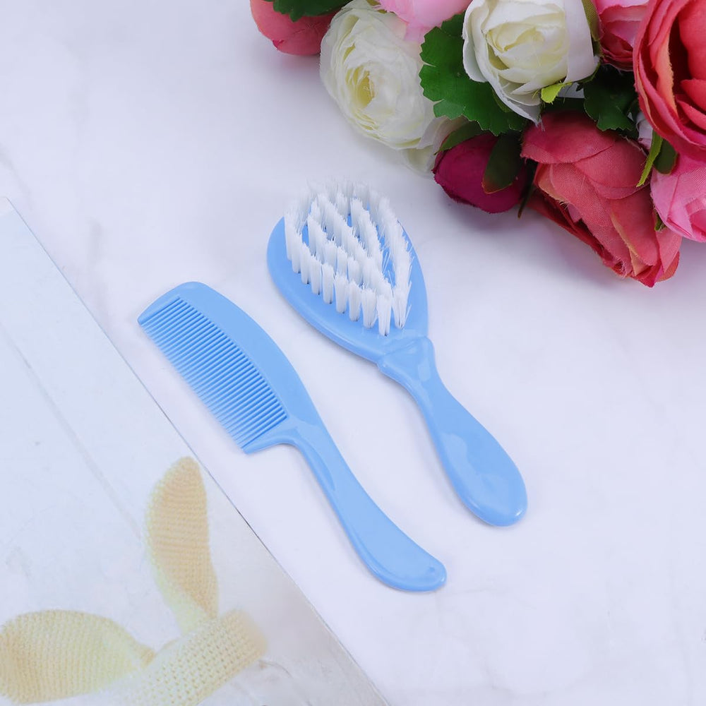 HEALLILY circular-tooth design protects delicate heads during brushing.