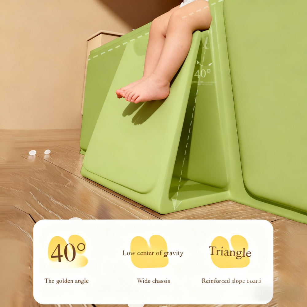 Non-slip base minimizes tipping risk during splashy bathtimes