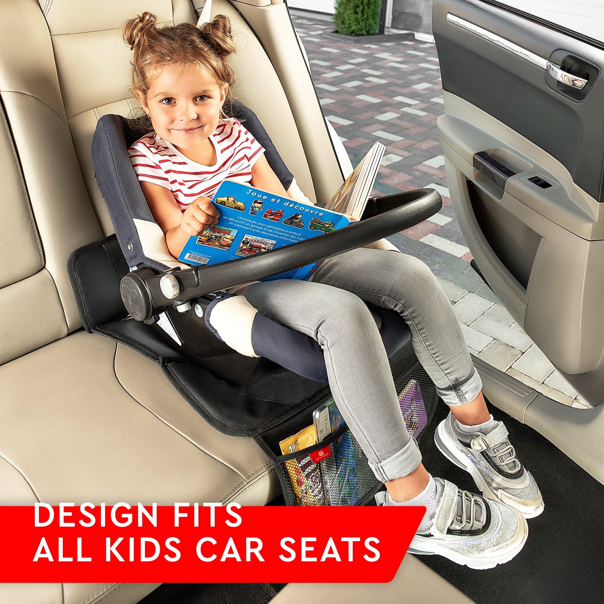 Helteko kid-kick-mat in action protecting seats during travel.