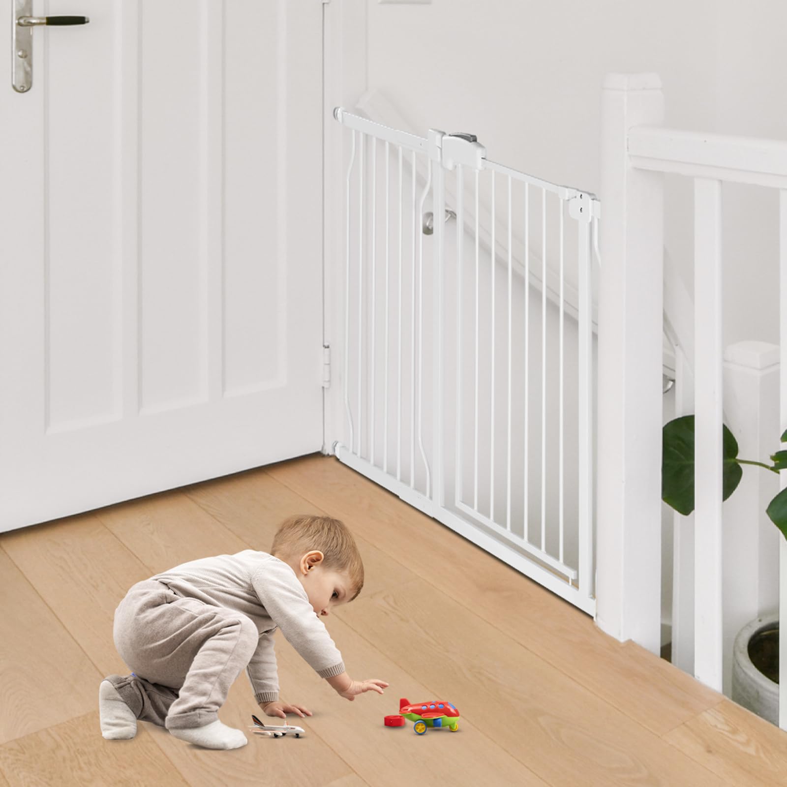 HEMRORO thickened steel tubes provide a sturdy barrier.