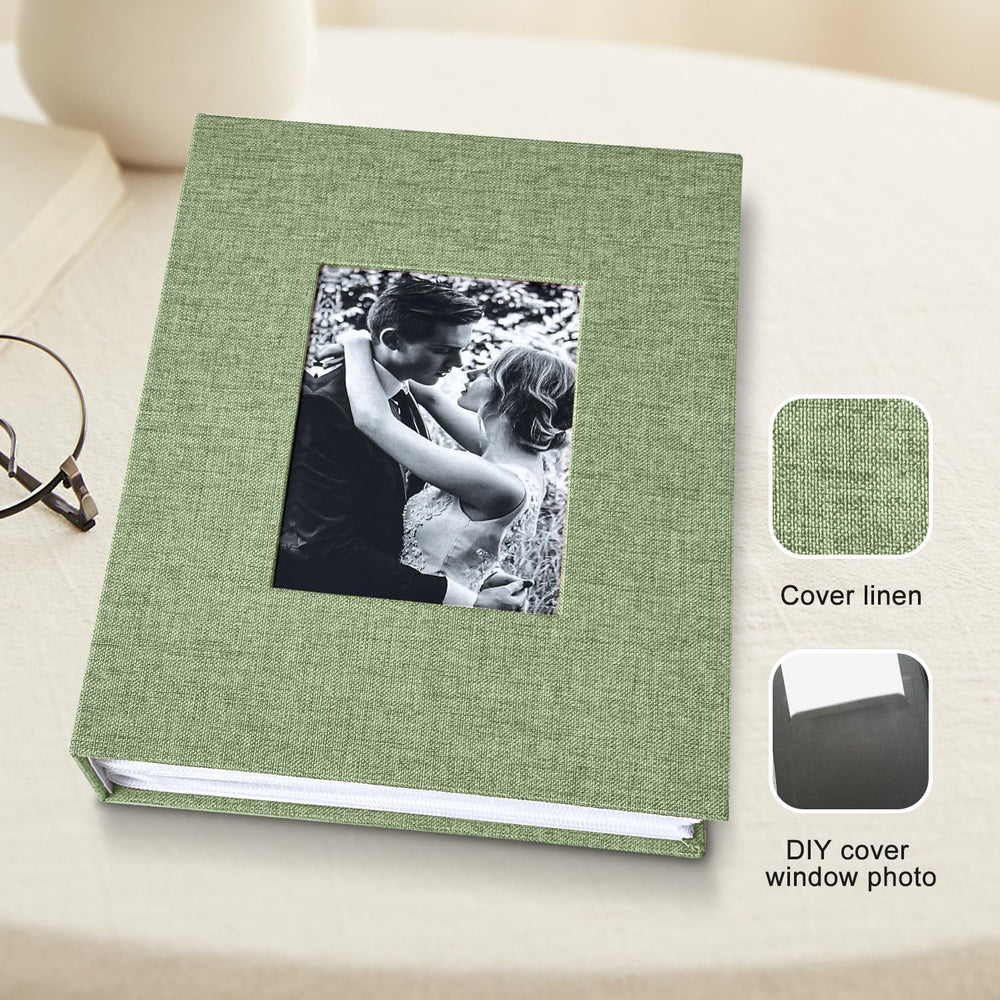 HenPisen linen cover on a 200-pocket album for a premium look.