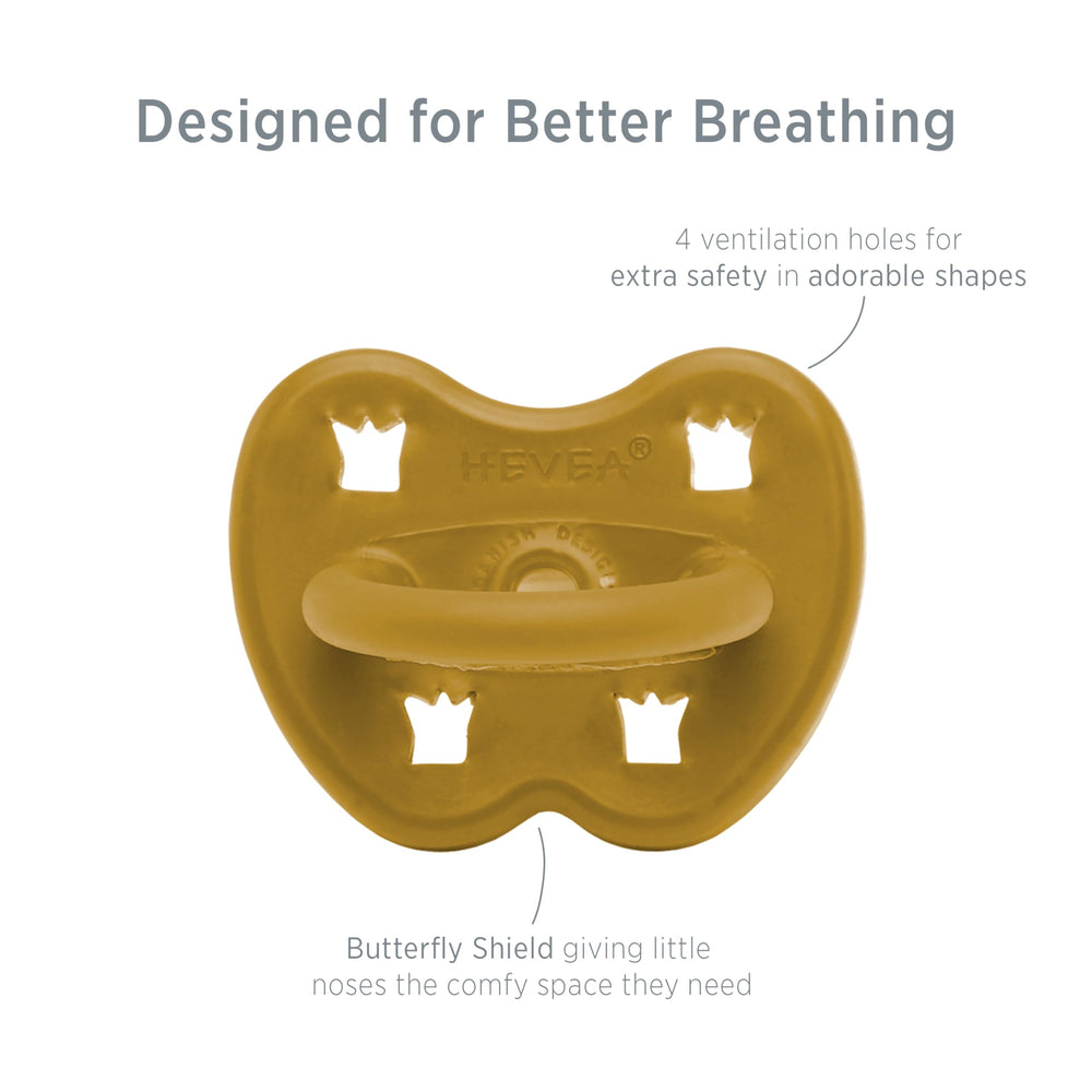 HEVEA natural rubber teat provides a soft, gentle touch for baby comfort.