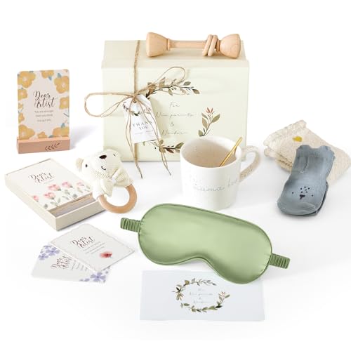 HI BABY MONMENT All-in-One Gift highlights thoughtful packaging.