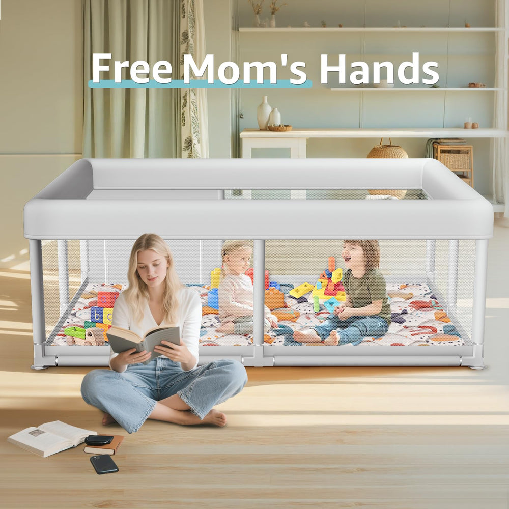 Hiaksedt wipe-clean cover keeps playtime tidy.