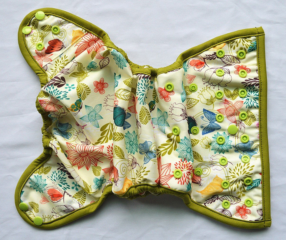 Hibaby Bloom multi-use cloth diaper cover ready for reuse.