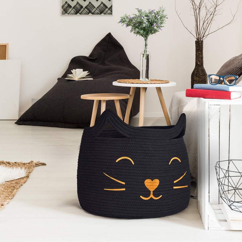 HiChen cat-ears detail on the basket adds cute decor and easy lifting handles