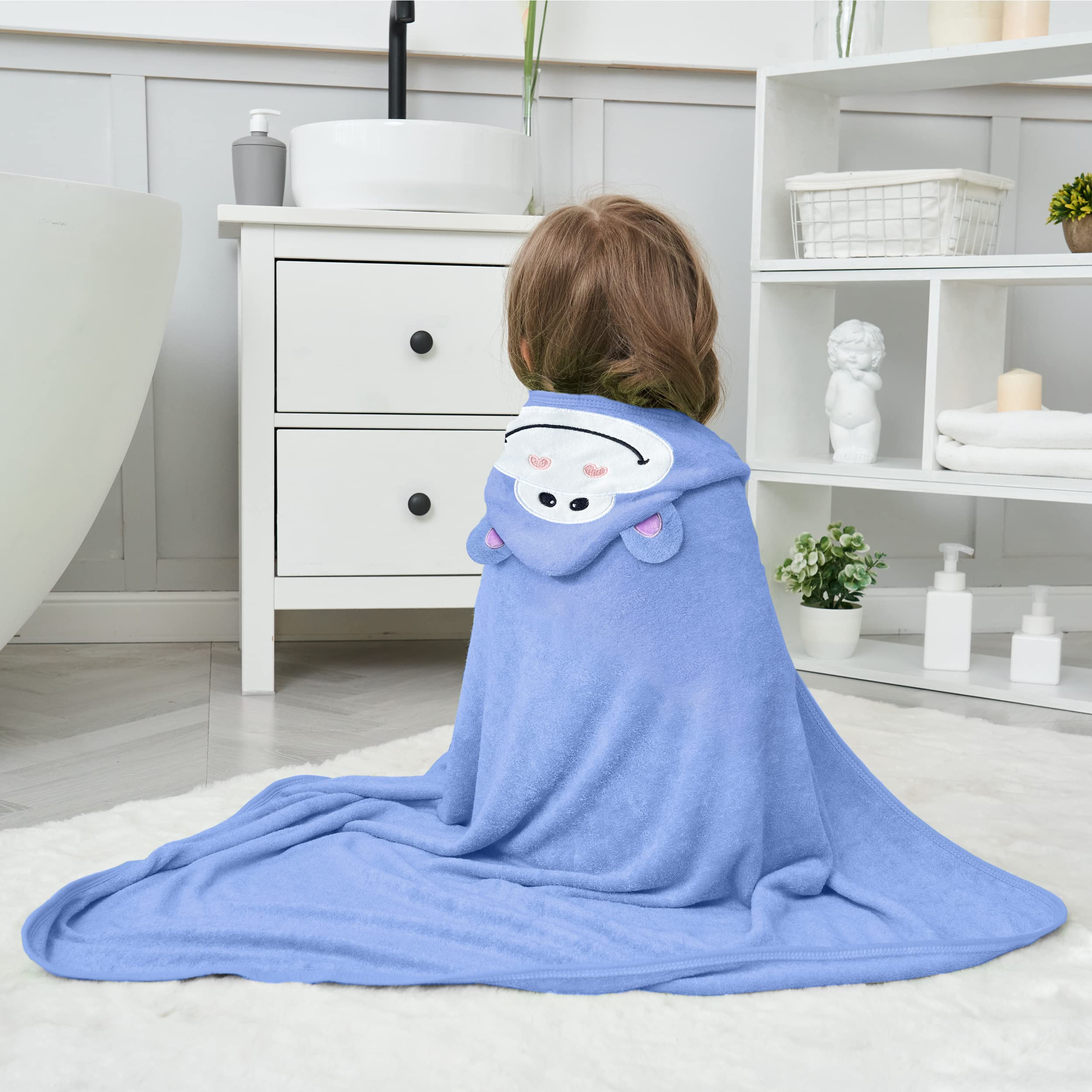 500gsm absorbent towel by HIPHOP PANDA for quick moisture pickup