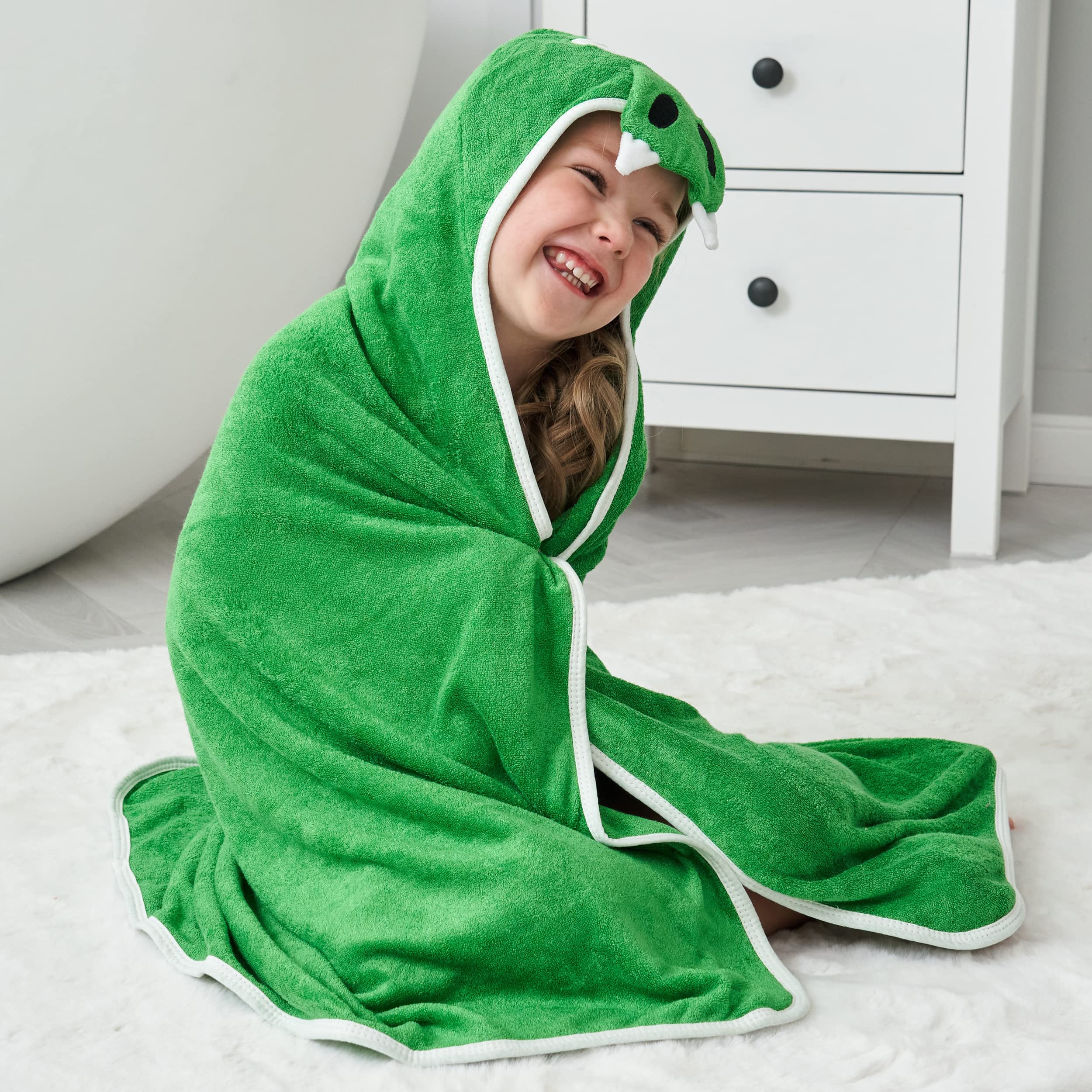 HIPHOP PANDA double-layer towel—2x thicker and fast-drying for busy bath times
