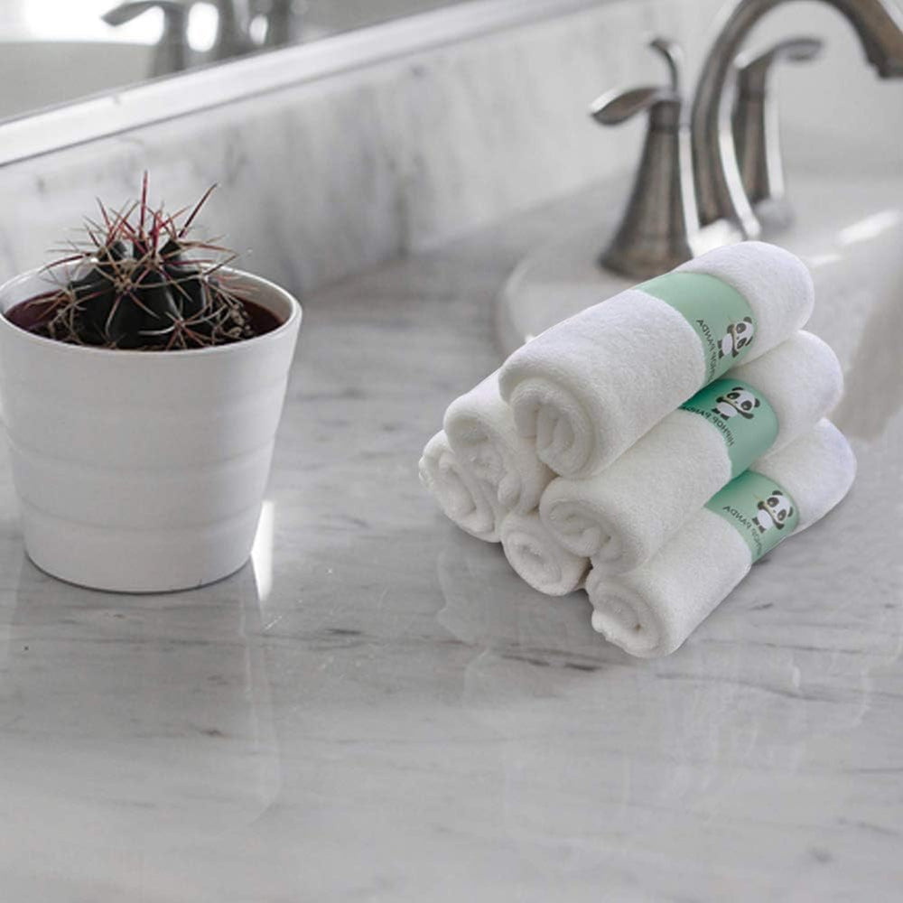 HIPHOP PANDA newborn care cloth designed for delicate skin and daily use.