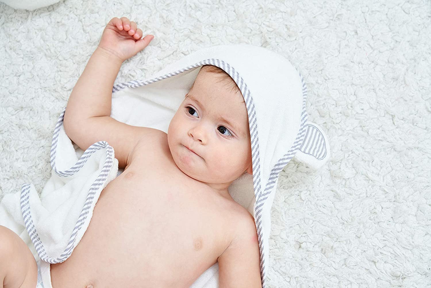 HIPHOP PANDA soft fluffy towel texture for delicate baby skin