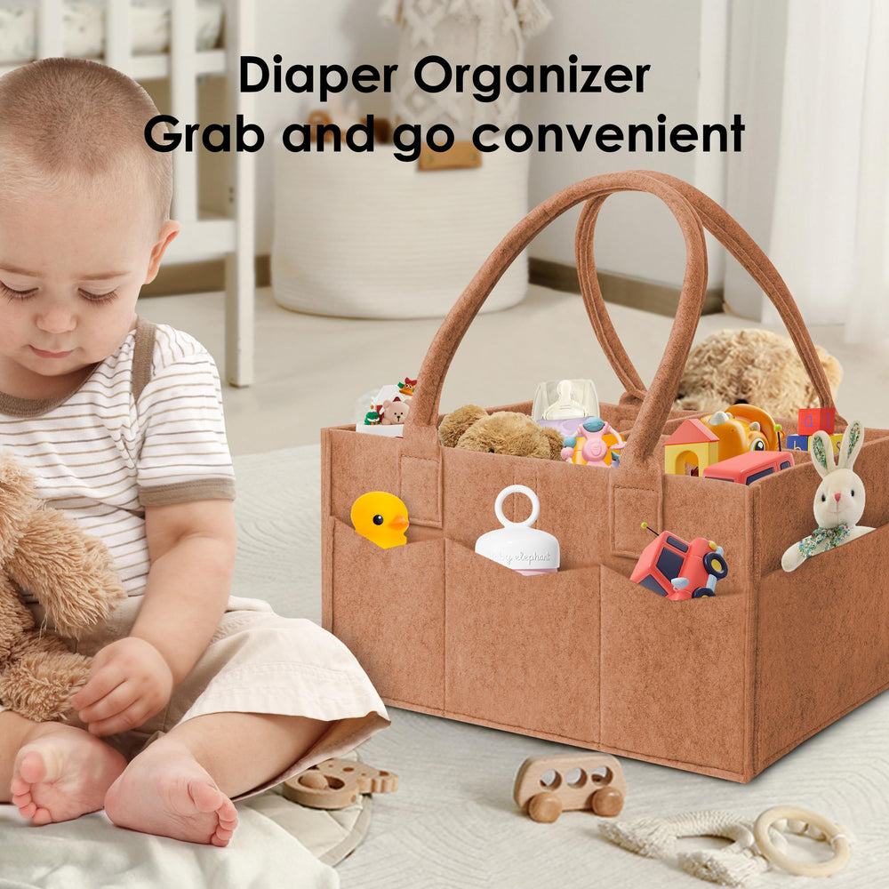 HIPHOP PANDA diaper caddy ready for car travel and on-the-go parenting.