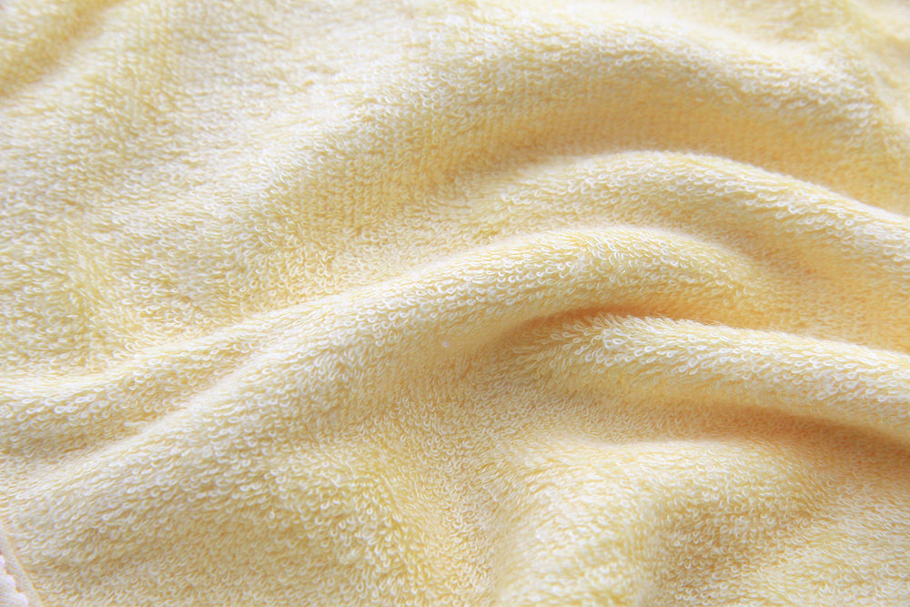 HIPHOP PANDA yellow-pack washcloths ready for everyday use.