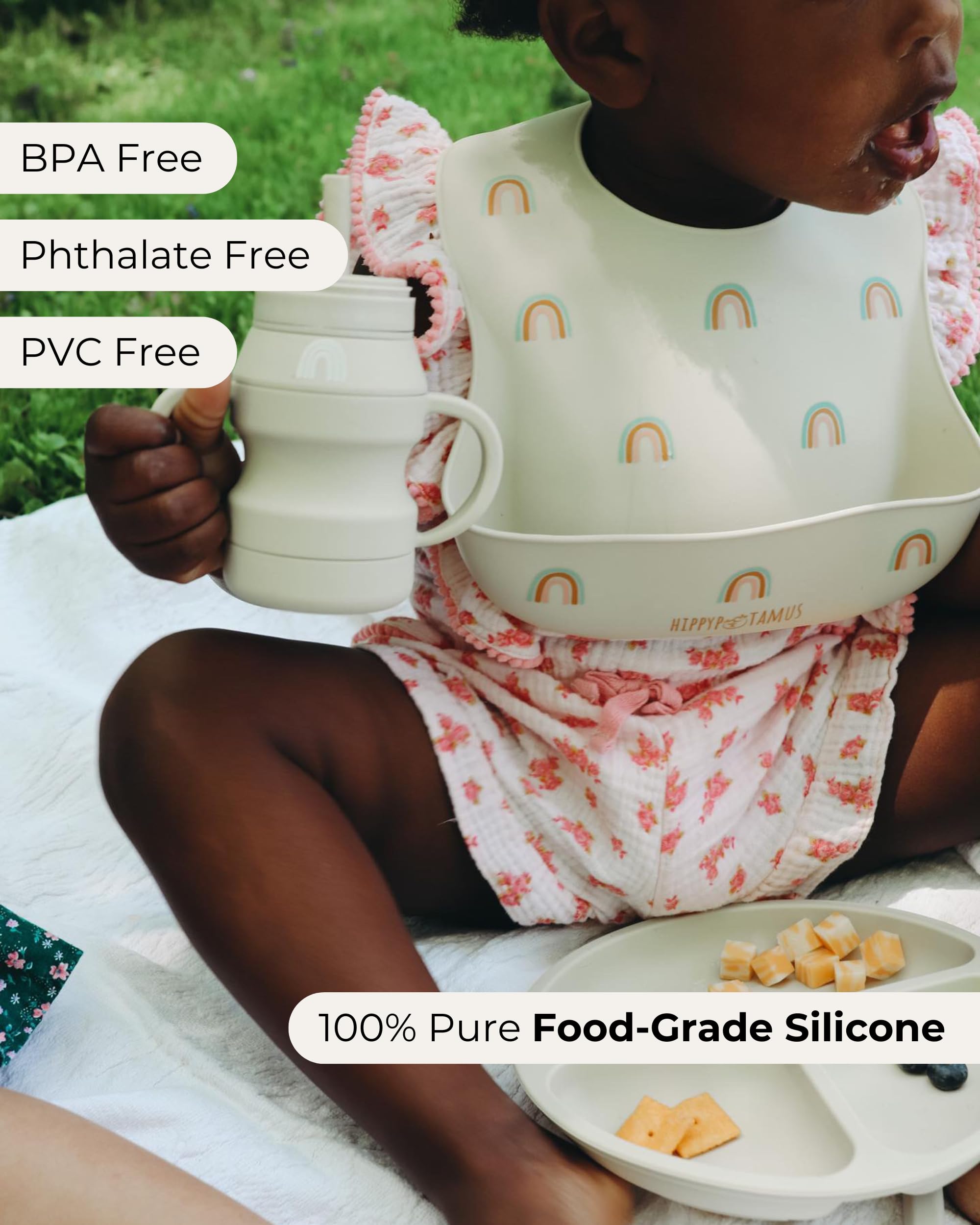 Hippypotamus bib closeup showing deep pocket to trap food