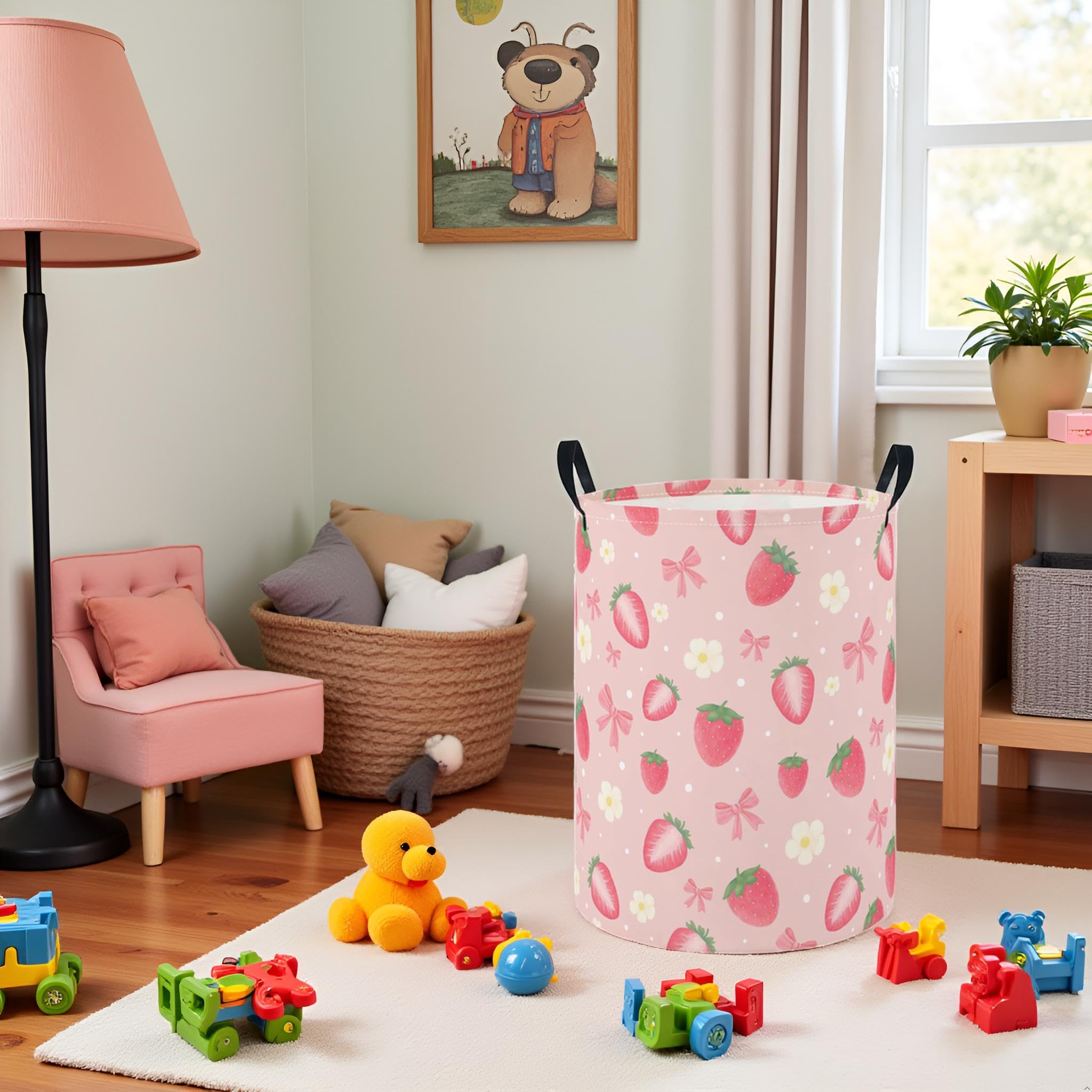 HIYAGON collapsible design saves space when not in use