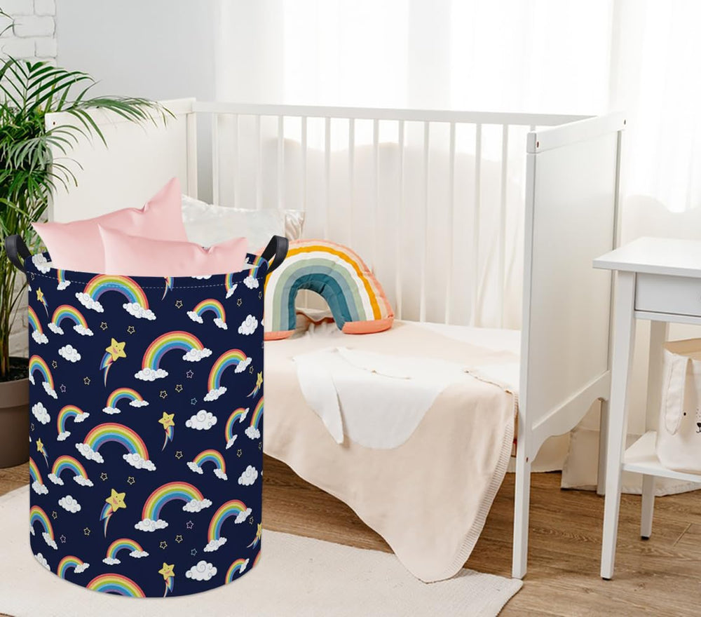 HIYAGON Collapsible laundry hamper with two handles for easy transport and space saving.