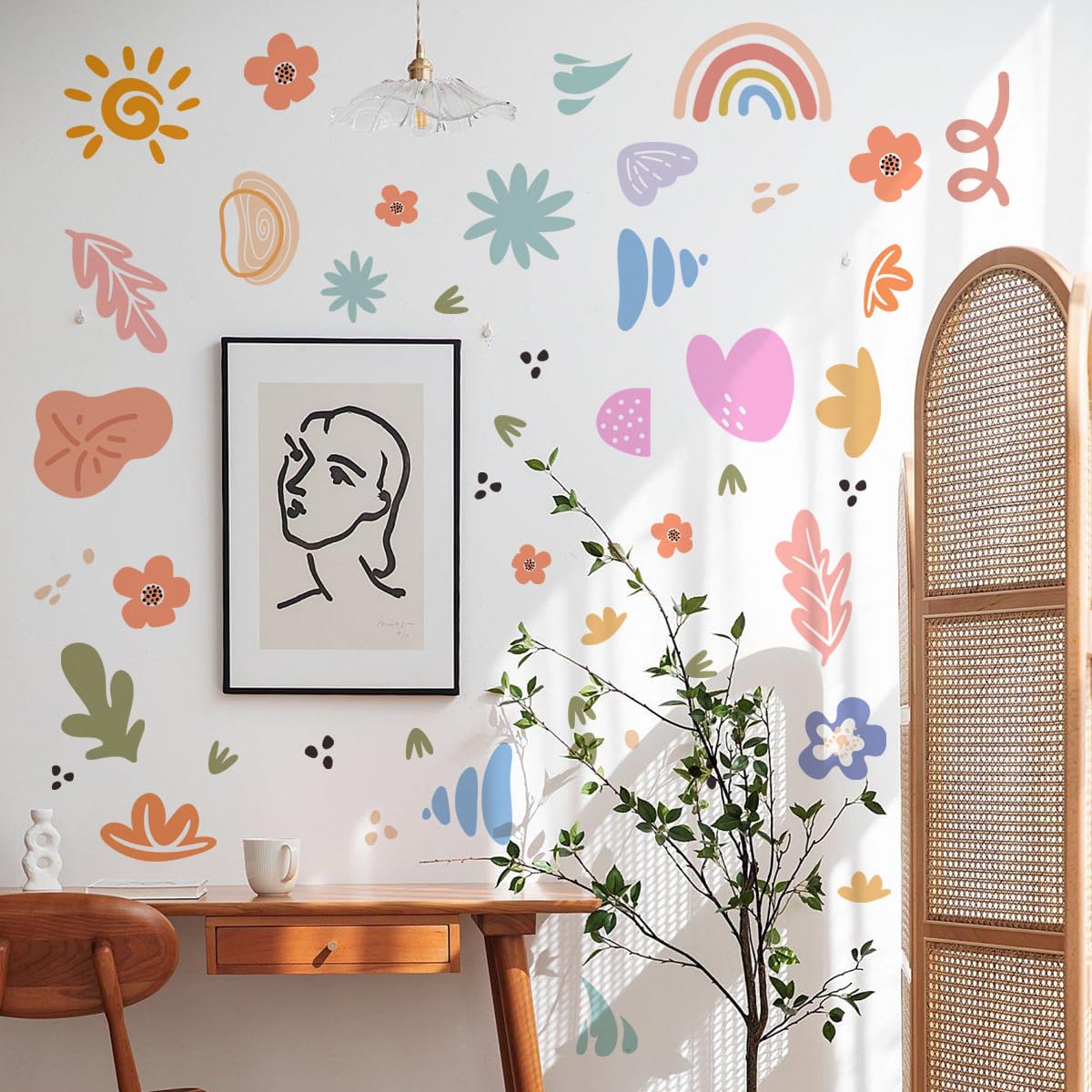 HJKlove peel-and-stick design makes installation gentle on walls.