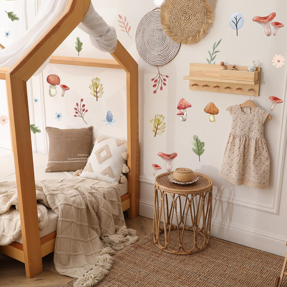 Original design by HJKlove delivers high-quality, kid-friendly decor.