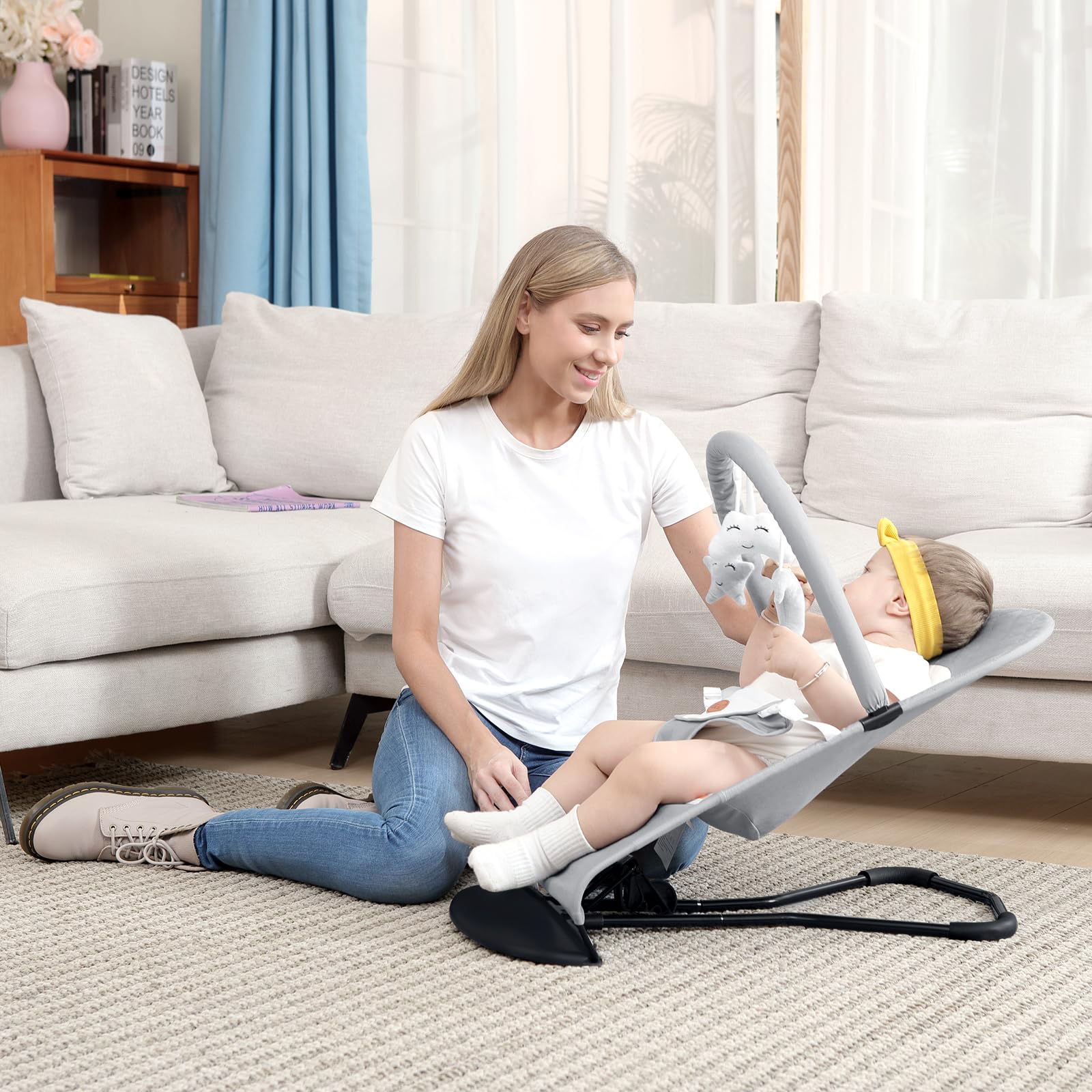 HKAI Convertible-to-Toddler-Seat supports growing child up to 30 lbs