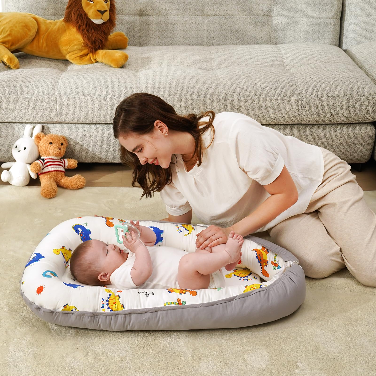 HKAI Baby Lounger expands with your baby as they grow for continued comfort.