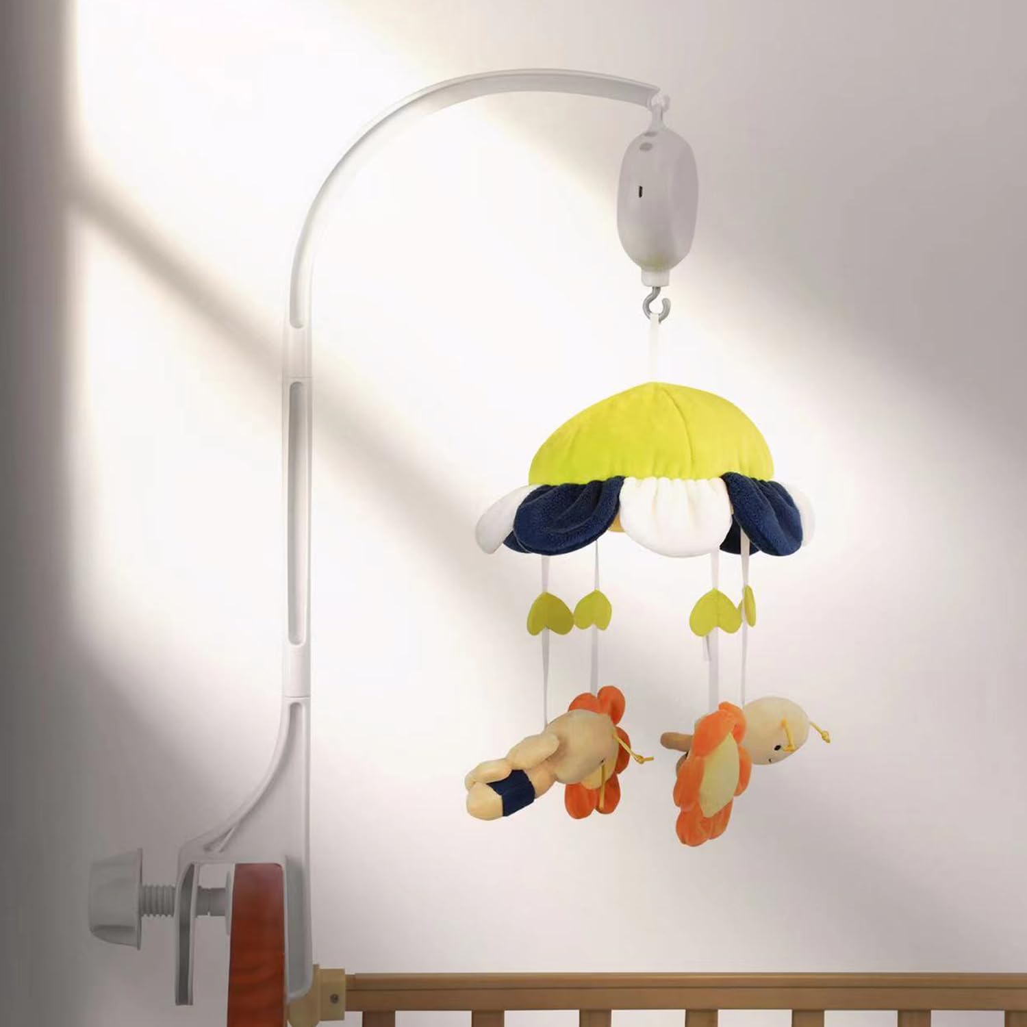 HLEEDUO 24.4-inch reach enables versatile mobile positioning for nurseries.