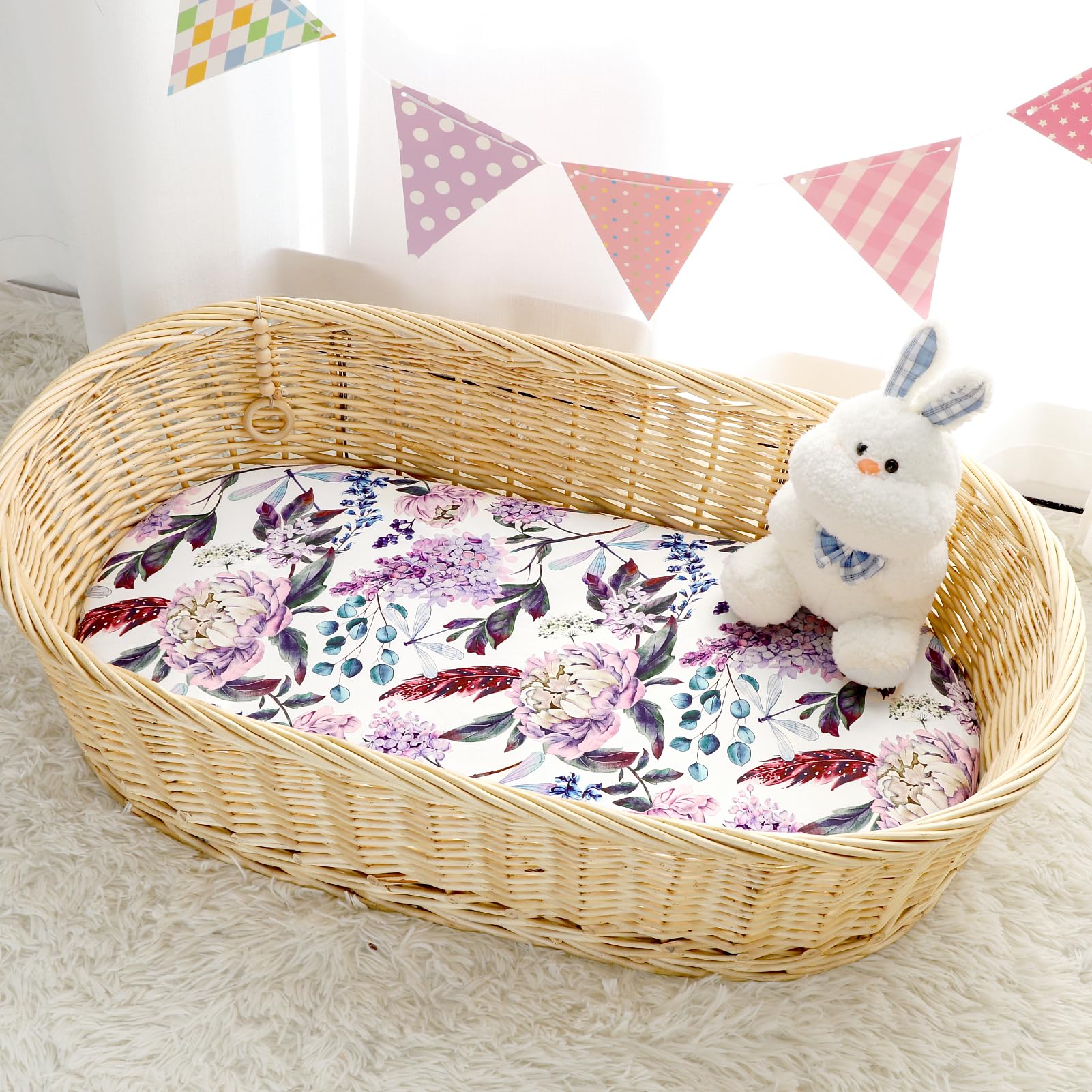 HNHUAMING bassinet sheet makes a thoughtful, gift-ready option for baby showers.