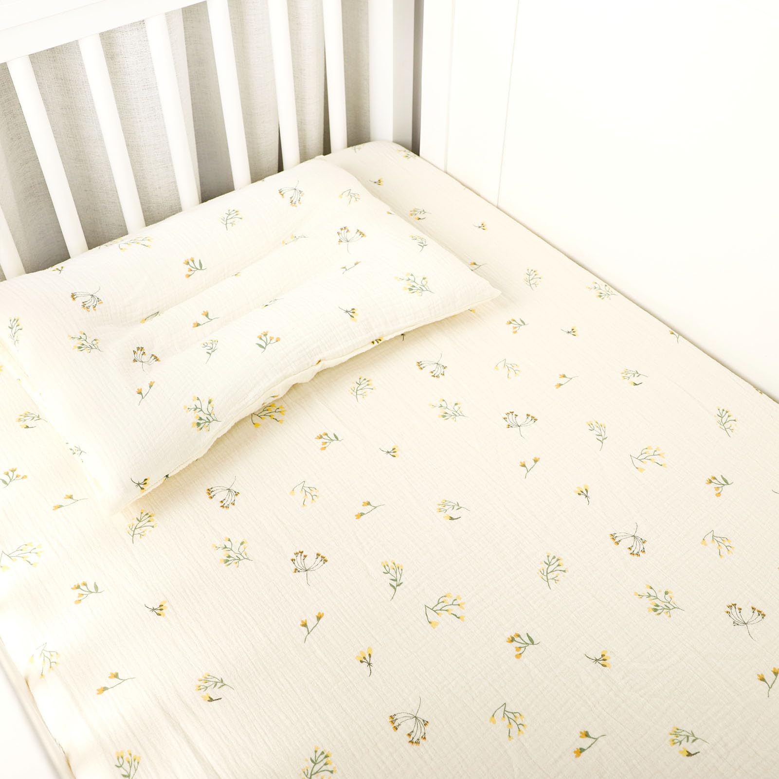HNHUAMING packaged crib sheets ready as a thoughtful baby shower gift