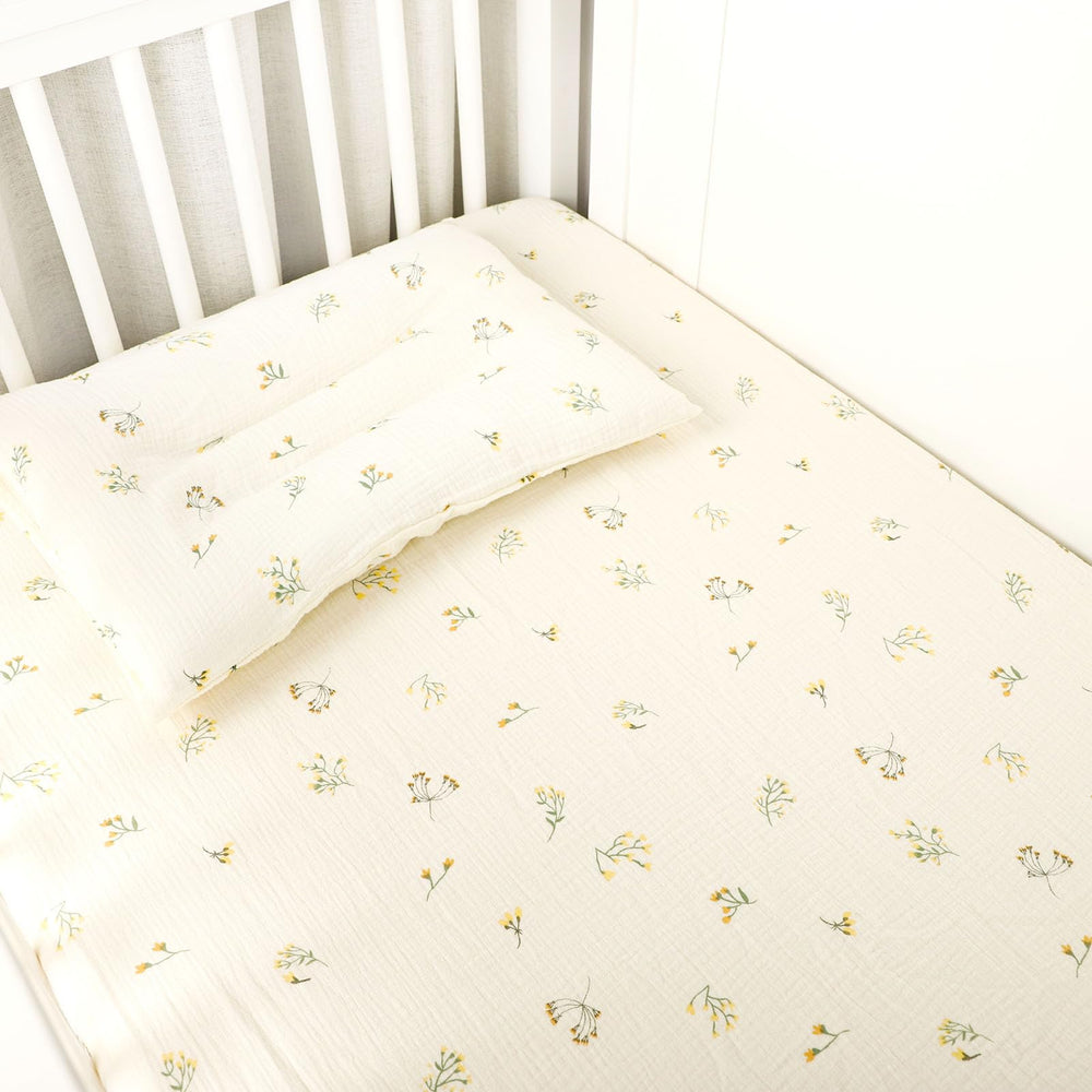 HNHUAMING packaged crib sheets ready as a thoughtful baby shower gift