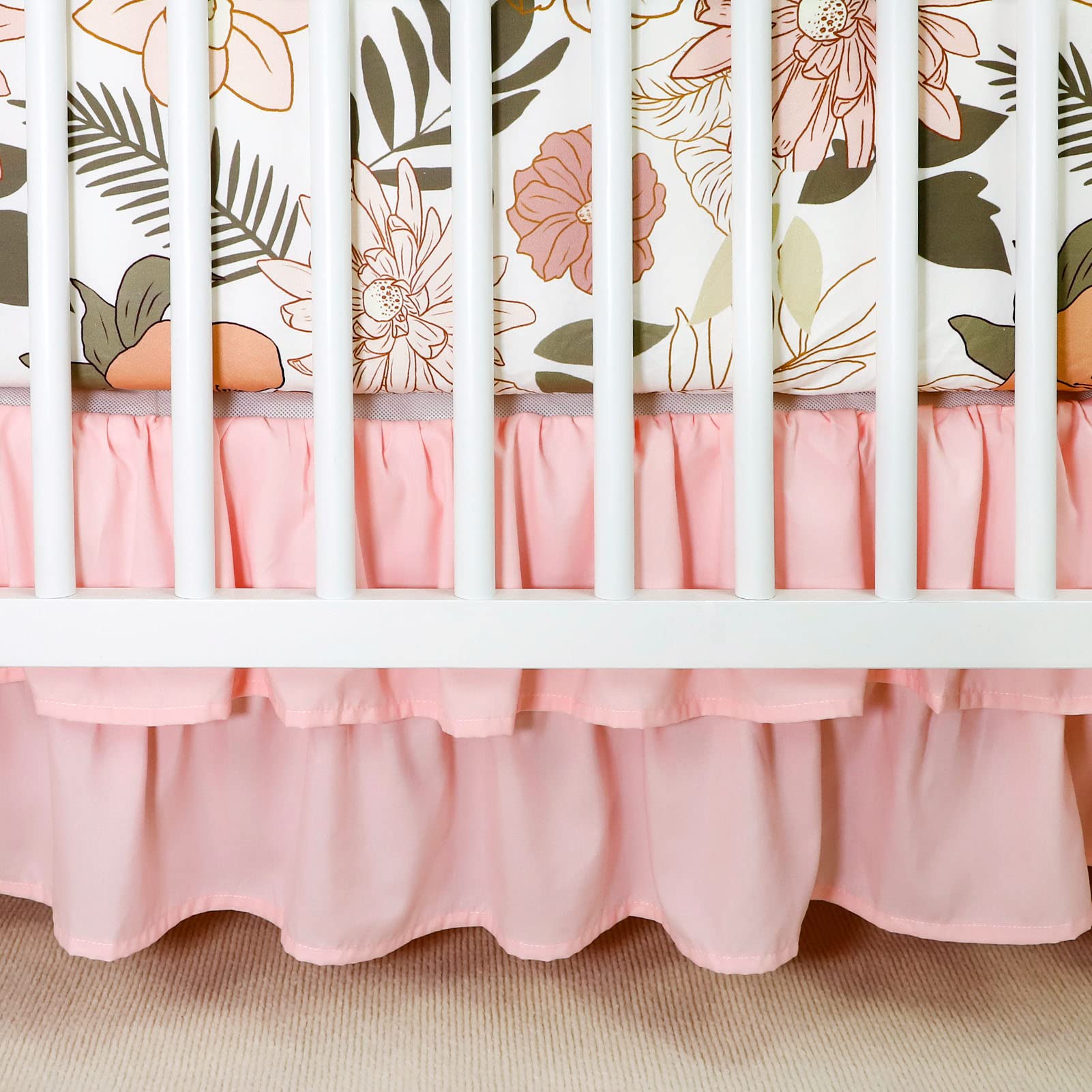 HNHUAMING reversible quilt offers two cute looks for versatile styling.