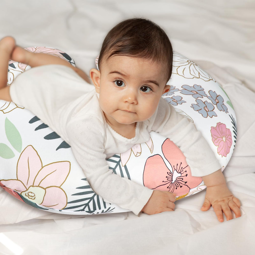 HNHUAMING ultra-soft fabric cushions baby during feeds and cuddles.