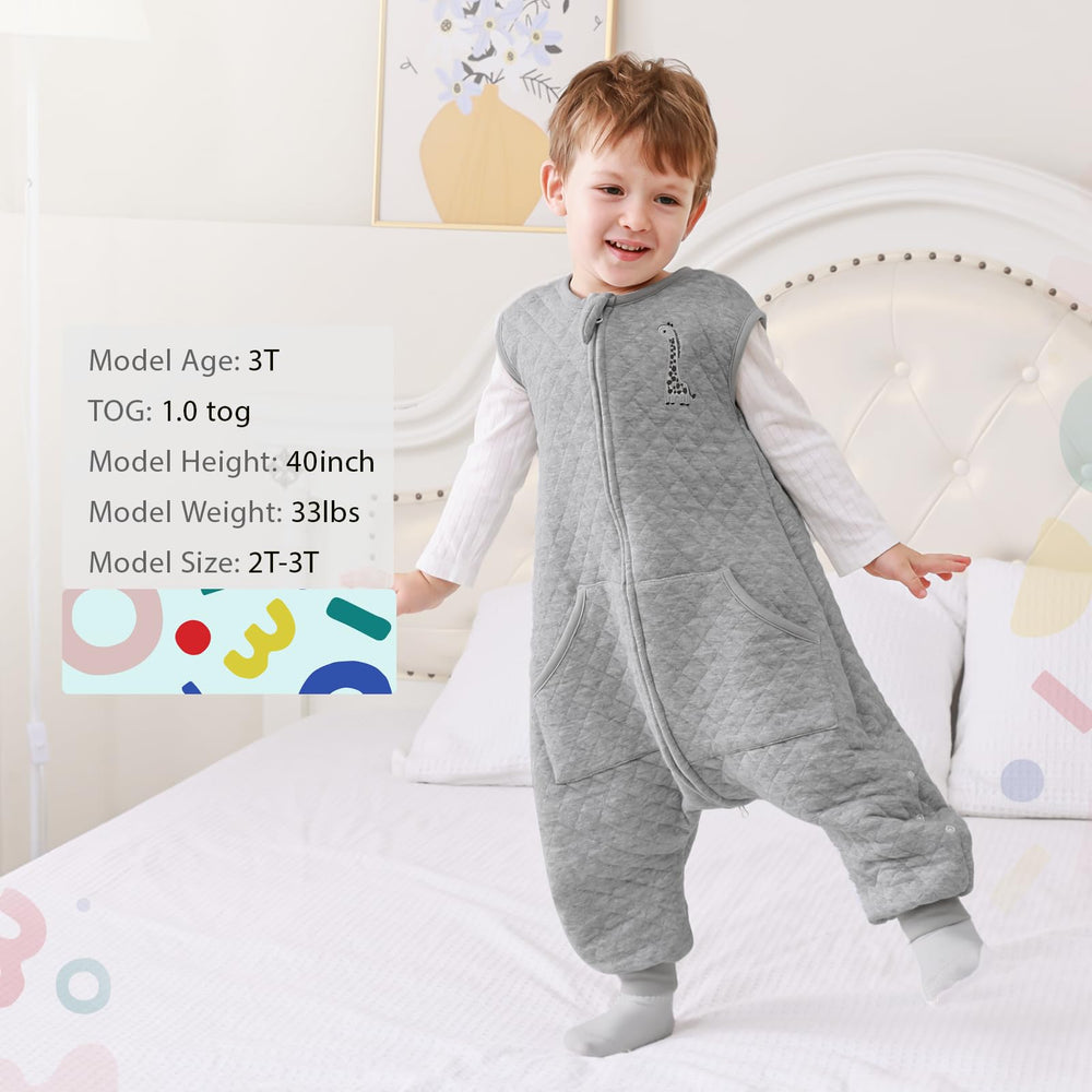 HOMEAL wearable blanket with adjustable leg snaps for growing toddlers.